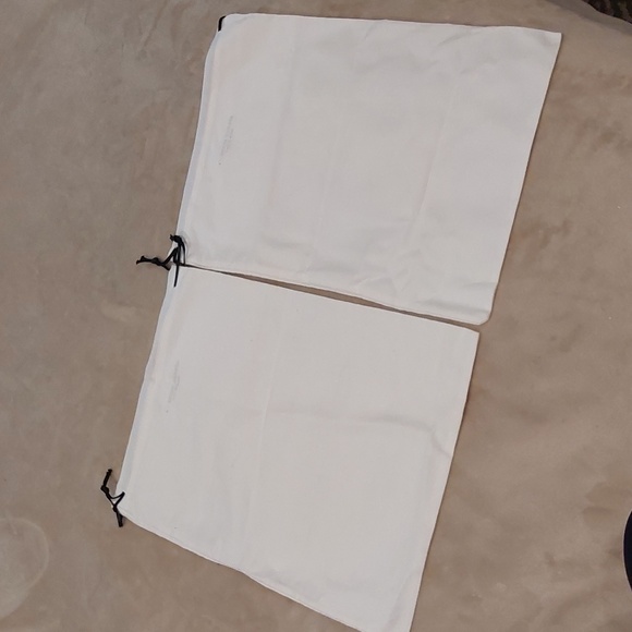 Golden Goose Property Dust Bags - Picture 7 of 12